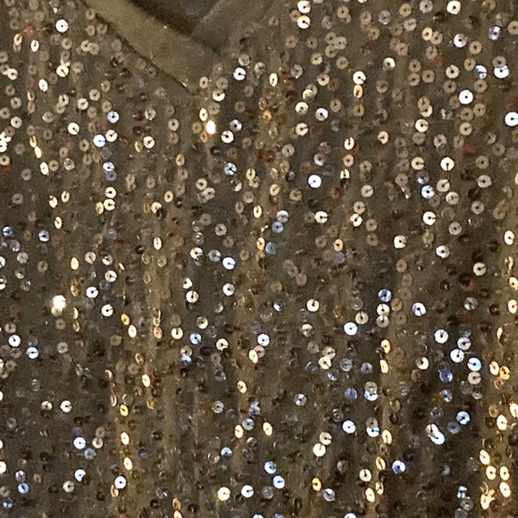 3 pck Sequin tops sz Medium - Picture 4 of 8